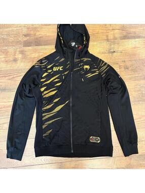 Venum UFC Champion Walkout Zip Hoodie, Black & Gold NWT